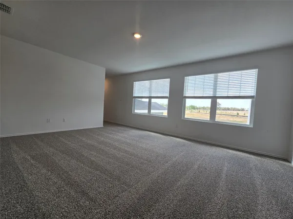 $2,300 | 352 San Juan Trail, Bastrop, TX 78602