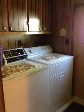 11 Whalom Road, Unit 17 Lunenburg, MA 01462 - Photo 9 of 10 Gallery Image 9