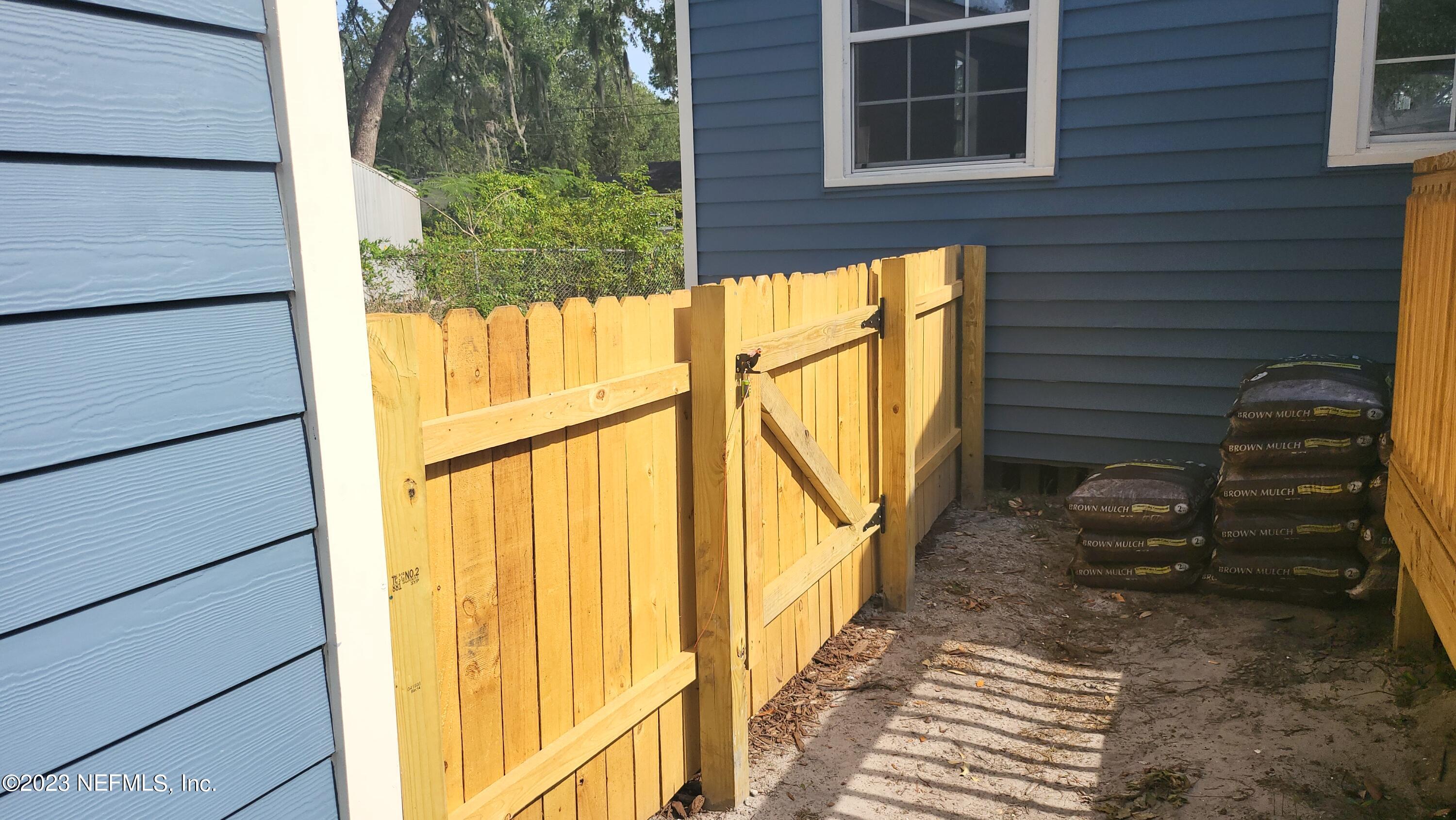 3353 Claremont Road Jacksonville, FL 32207 - Photo 29 of 39 20230511_162554
