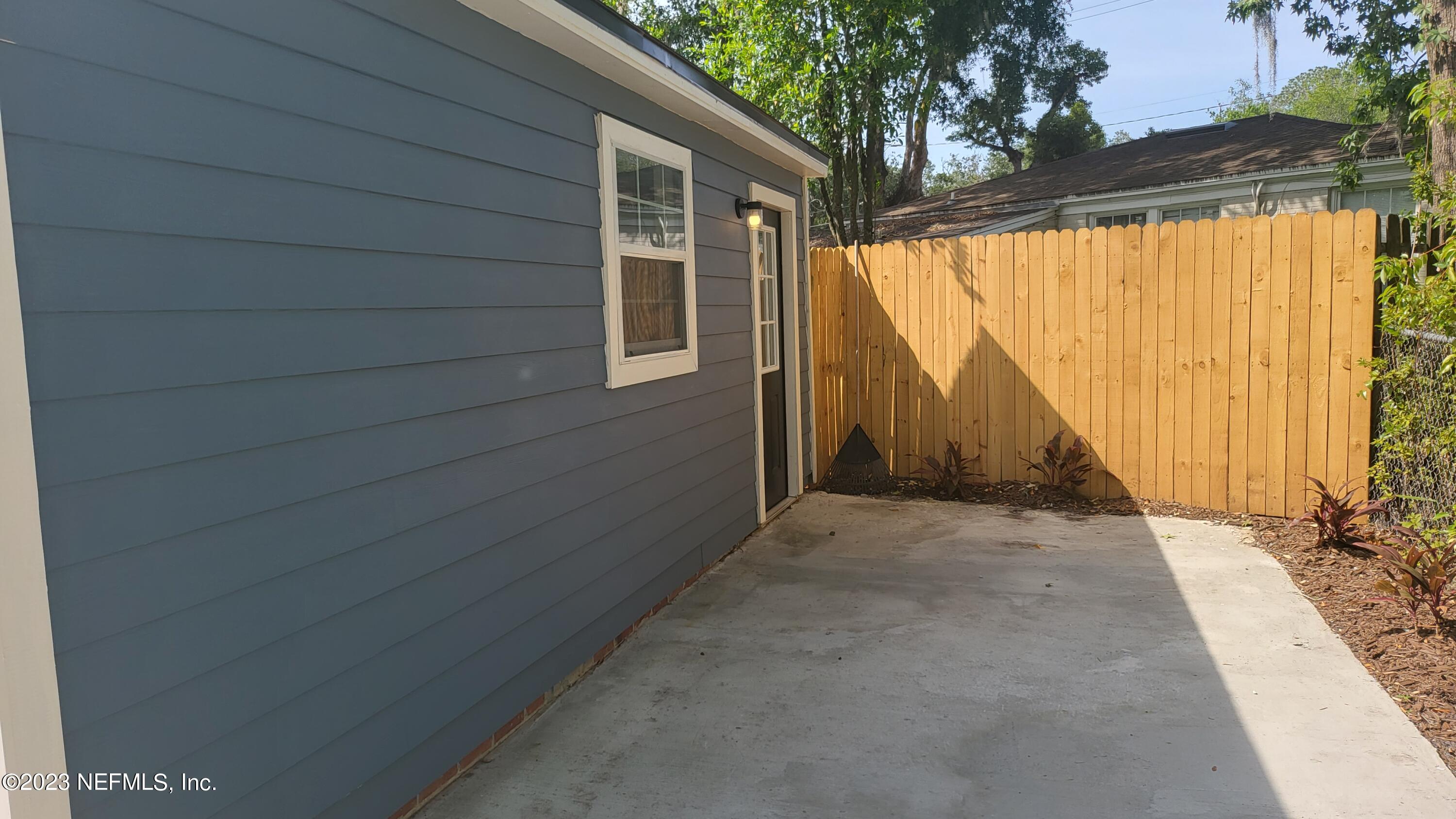 3353 Claremont Road Jacksonville, FL 32207 - Photo 5 of 39 20230511_161558