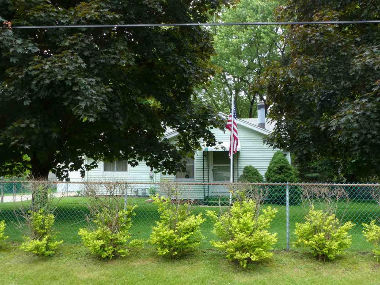 56365 Butternut Road South Bend, IN 46619 - Photo 2 of 13