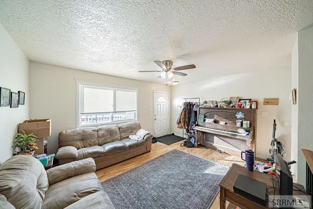 $314,900 | 3185 Owen Street, Ammon, ID 83406