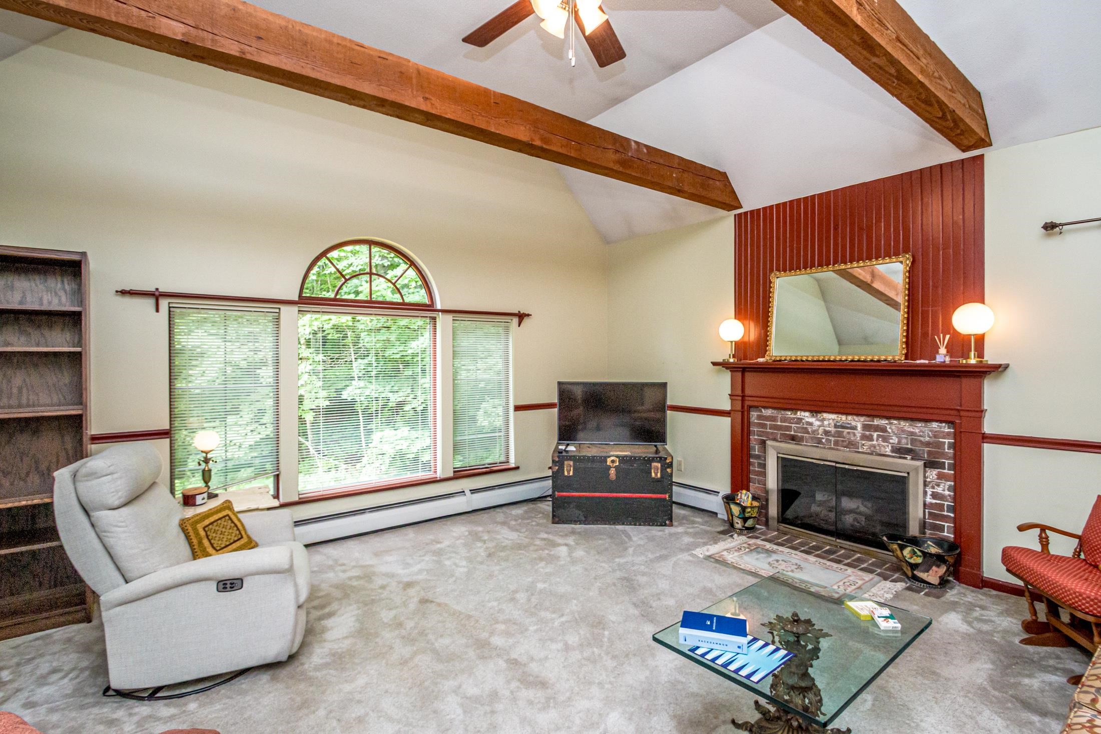 45 Wildflower Trail, Unit 9 Conway, NH 03860 - Photo 4 of 42