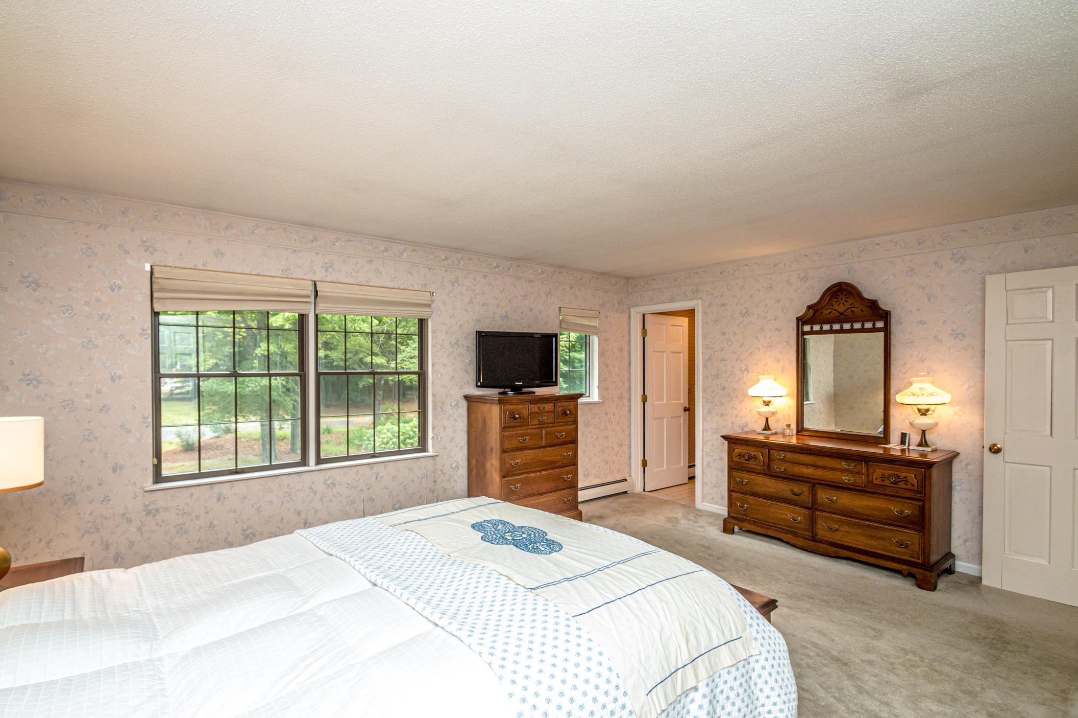 45 Wildflower Trail, Unit 9 Conway, NH 03860 - Photo 7 of 42