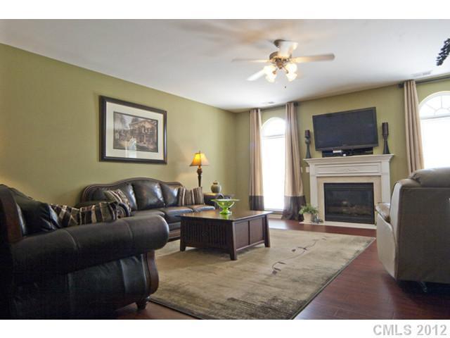 536 Marblewood Court Fort Mill, SC 29708 - Photo 4 of 16