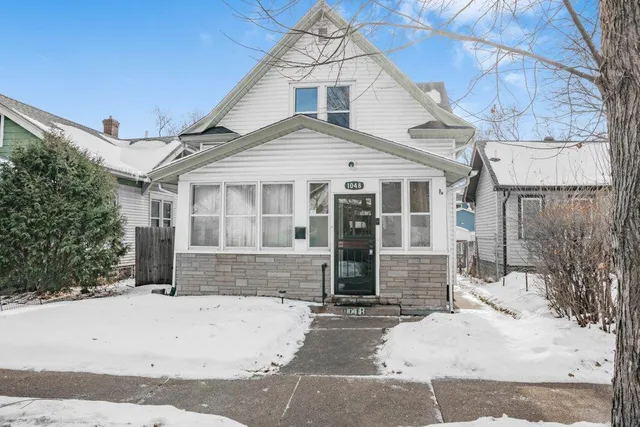 $339,000 | 1048 Thomas Avenue West, St. Paul, MN 55104