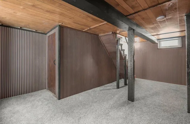 $339,000 | 1048 Thomas Avenue West, St. Paul, MN 55104