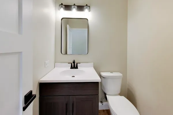 $479,900 | 239 Parker Avenue, Aurora, IL 60505