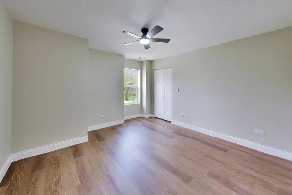 $479,900 | 239 Parker Avenue, Aurora, IL 60505