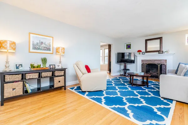 $564,900 | 509 South Brainard Avenue, La Grange, IL 60525