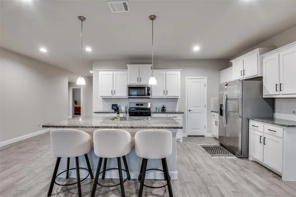 $396,000 | 1242 Slate Avenue, Cedar Hill, TX 75104