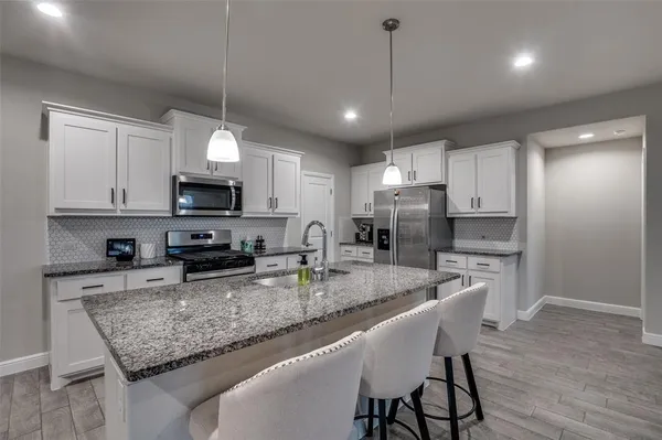 $396,000 | 1242 Slate Avenue, Cedar Hill, TX 75104