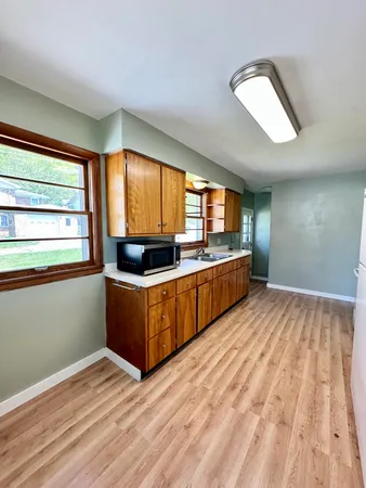 $149,900 | 1037 East Dewey Street, Cassville, WI 53806