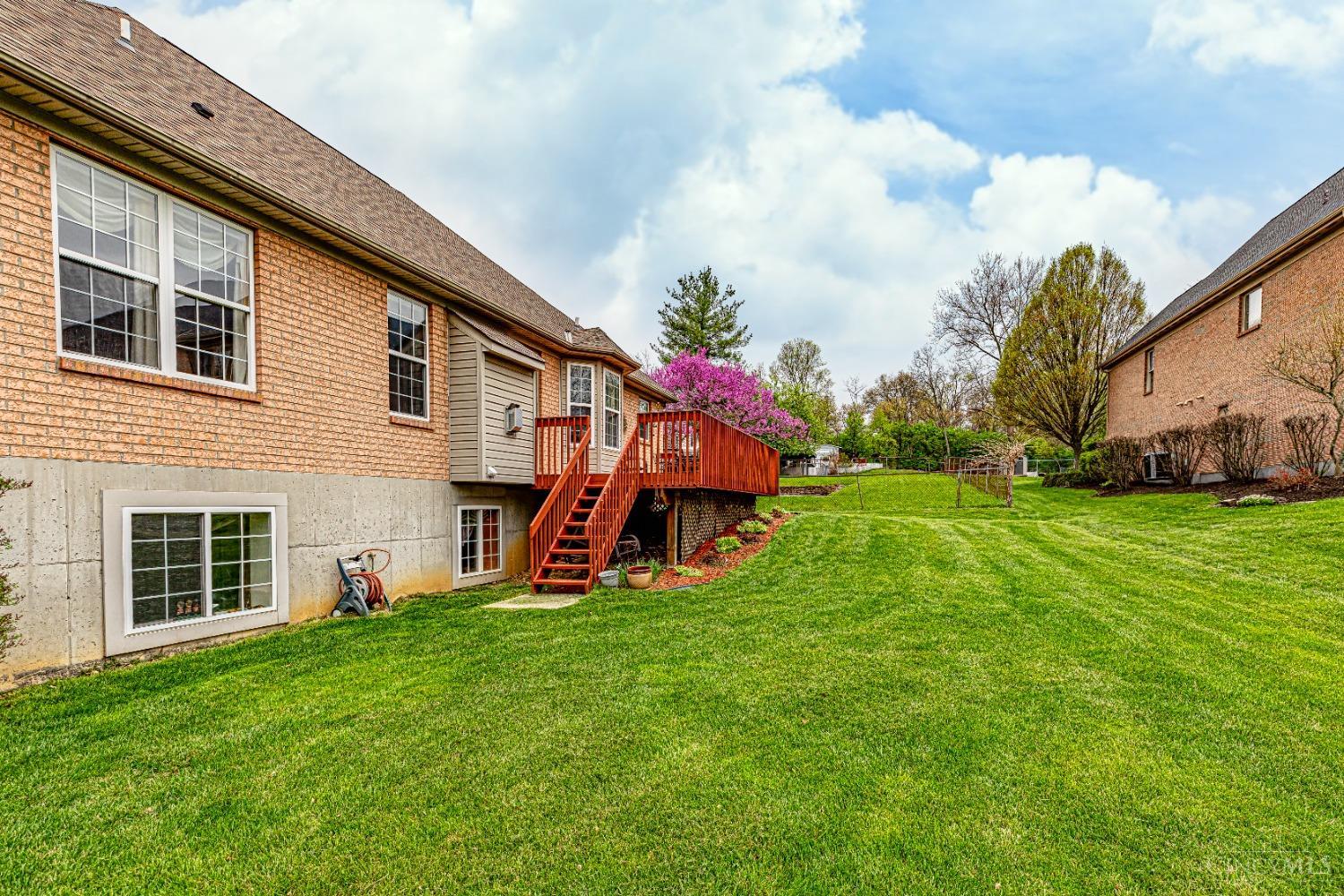 1148 Devils Backbone Road Cincinnati, OH 45233 - Photo 34 of 38