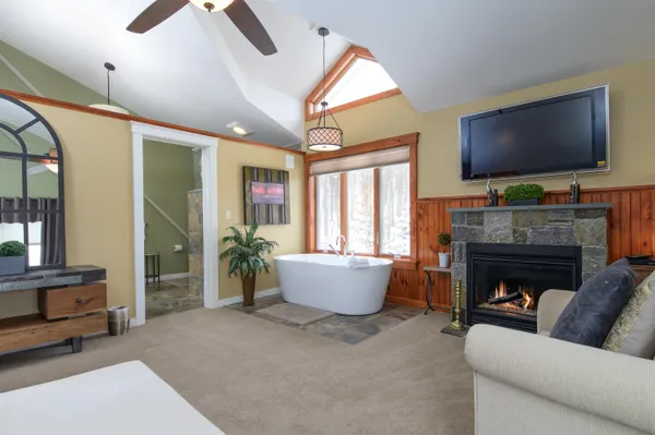 $3,250,000 | 191 Moonshadow Drive, Unit M19, Ludlow, VT 05149