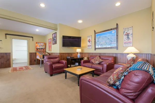 $3,250,000 | 191 Moonshadow Drive, Unit M19, Ludlow, VT 05149