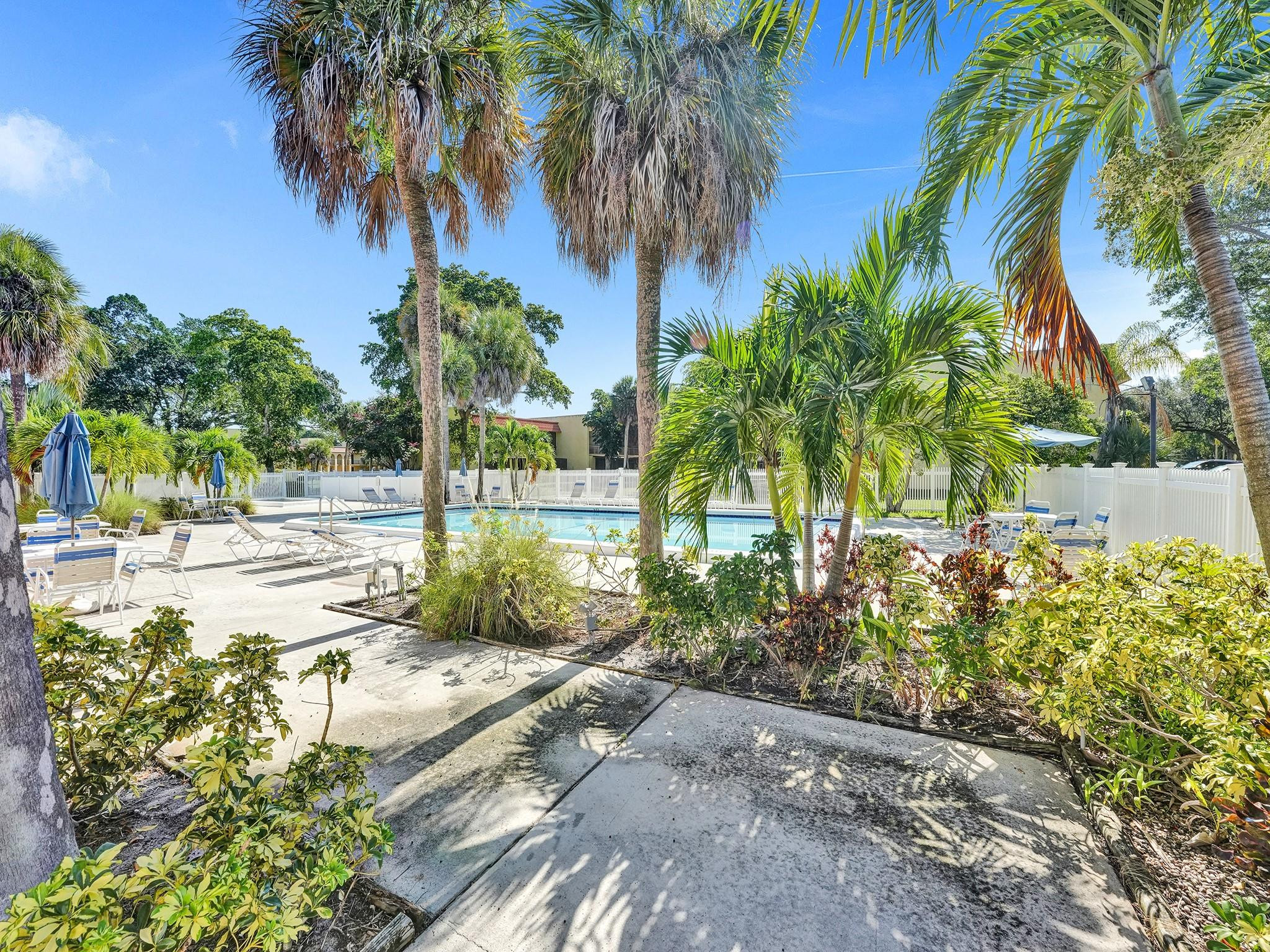 930 Southwest 9th St Circle, Unit 206 Boca Raton, FL 33486 - Photo 39 of 41 Photo 39