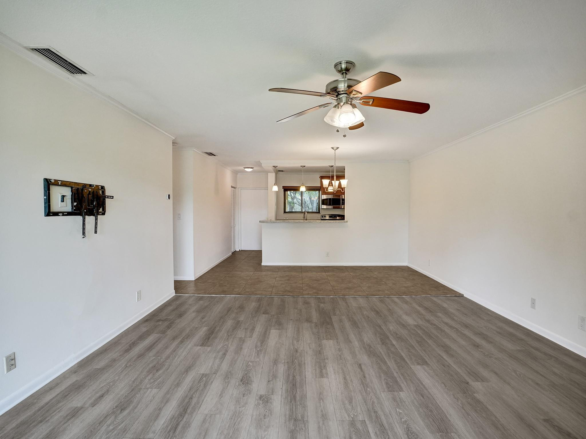 930 Southwest 9th St Circle, Unit 206 Boca Raton, FL 33486 - Photo 6 of 41 Photo 6