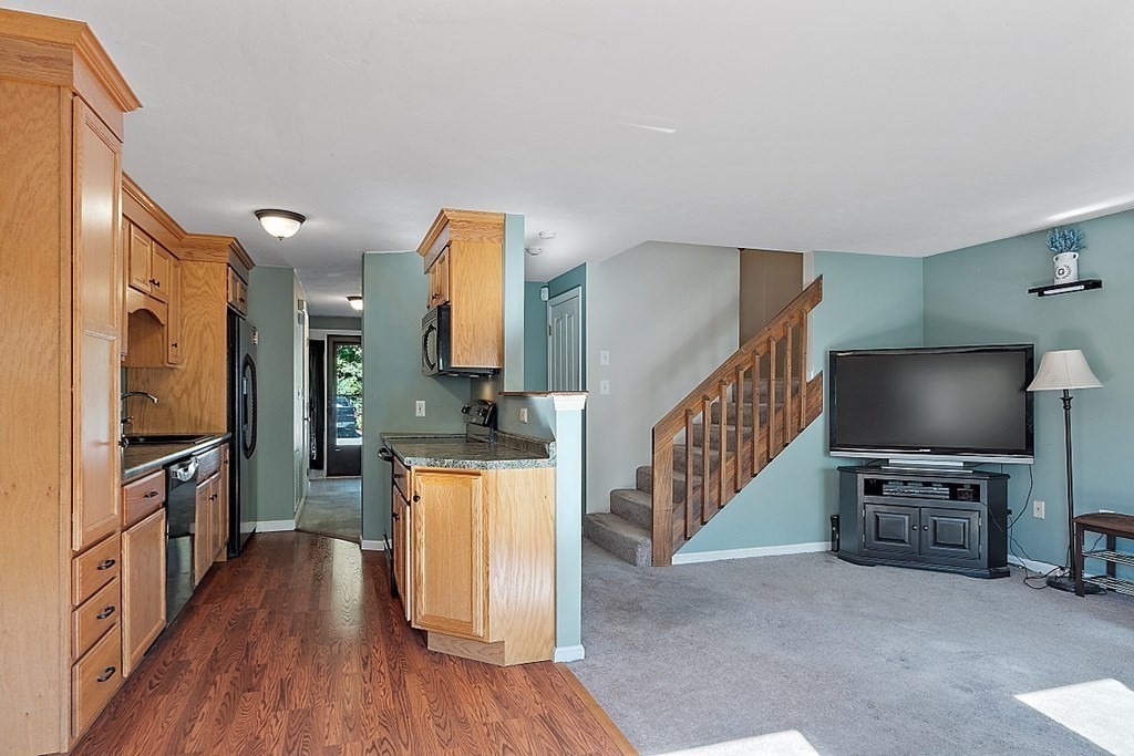 28 Southbridge Road, Unit 403 Charlton, MA 01507 - Photo 3 of 18 Gallery Image 3