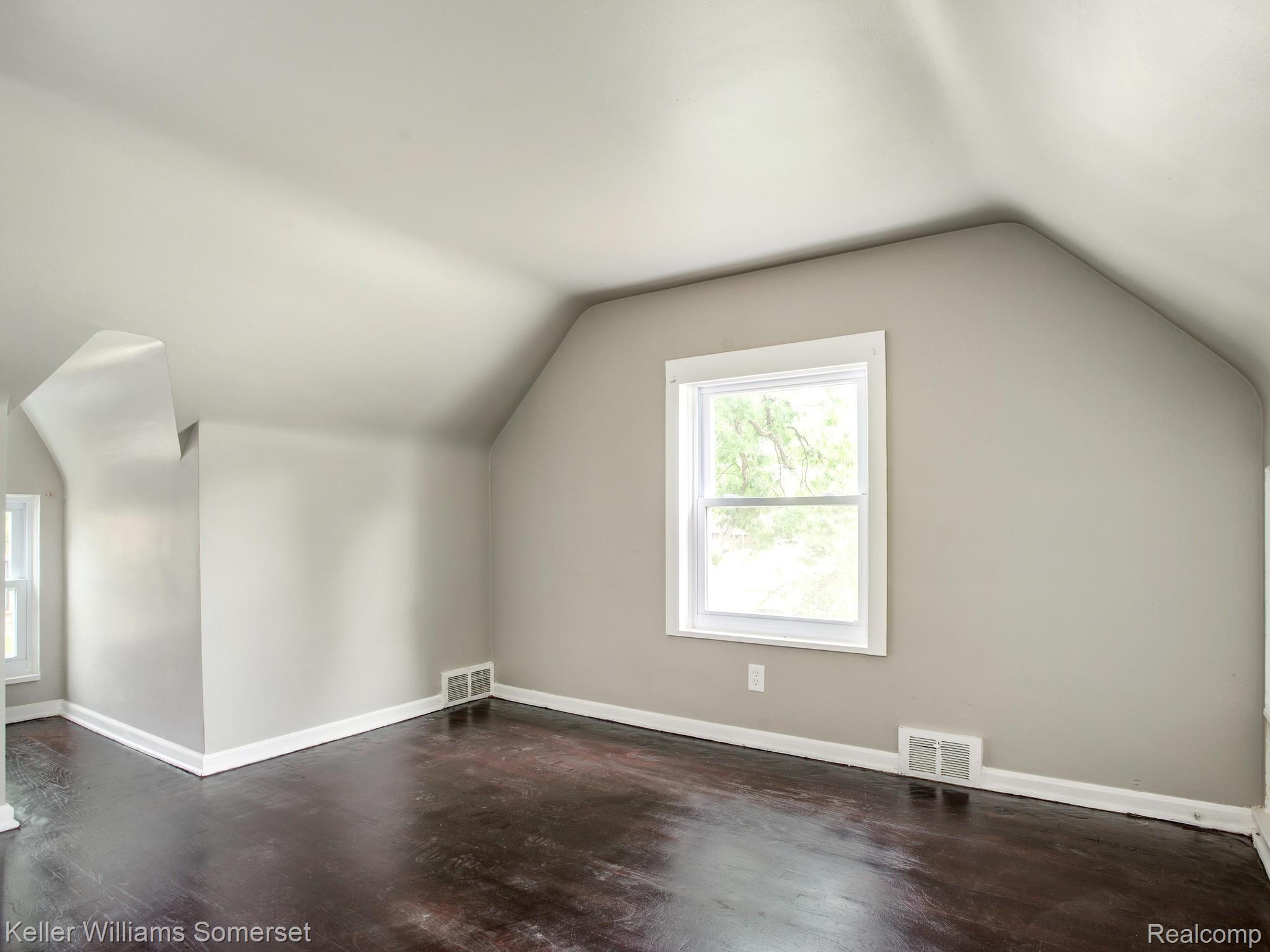 20189 Sheffield Road Detroit, MI 48221 - Photo 18 of 27 Bedroom