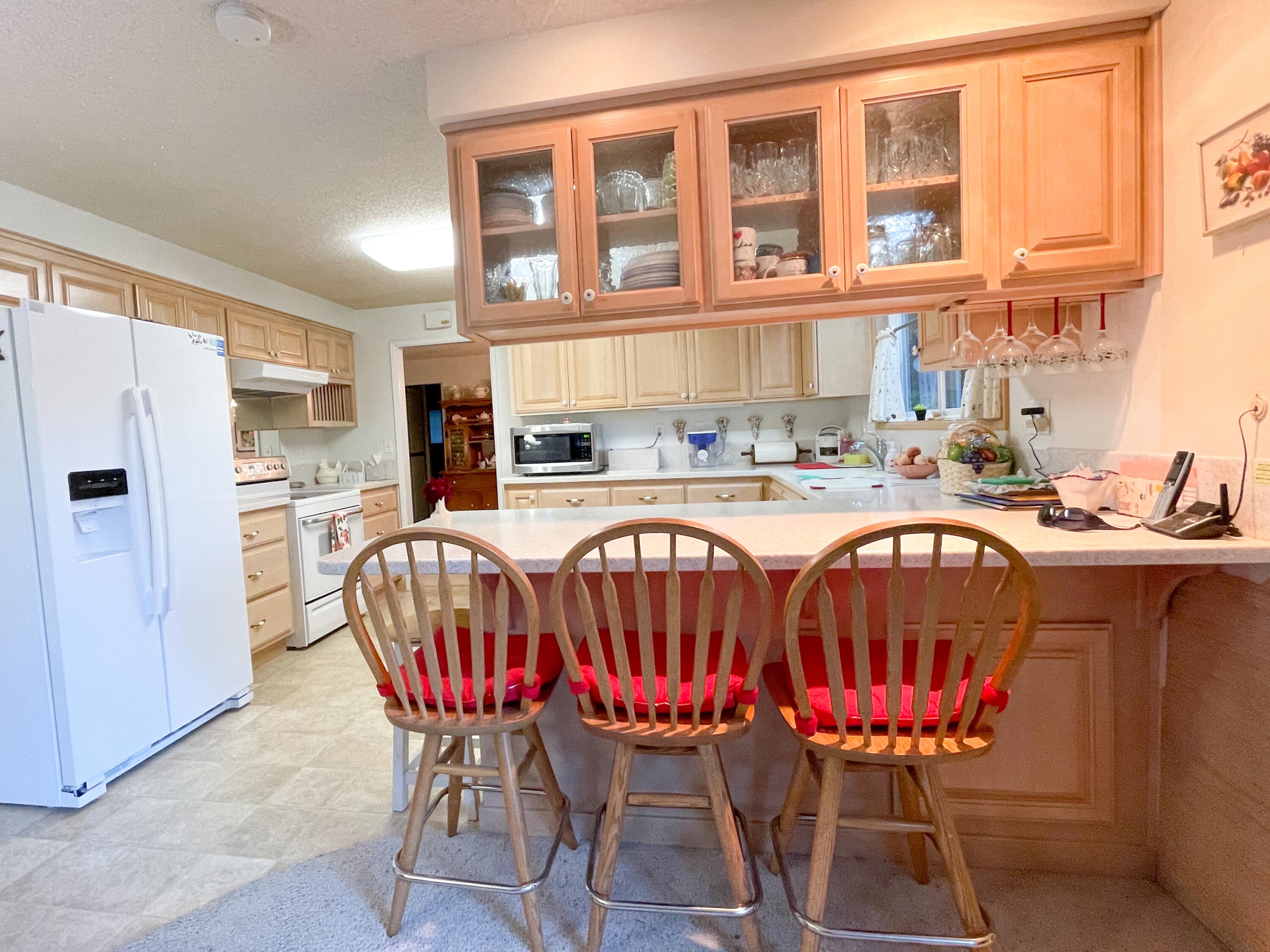 612 Upper River Road Gold Hill, OR 97525 - Photo 11 of 34 Kitchen