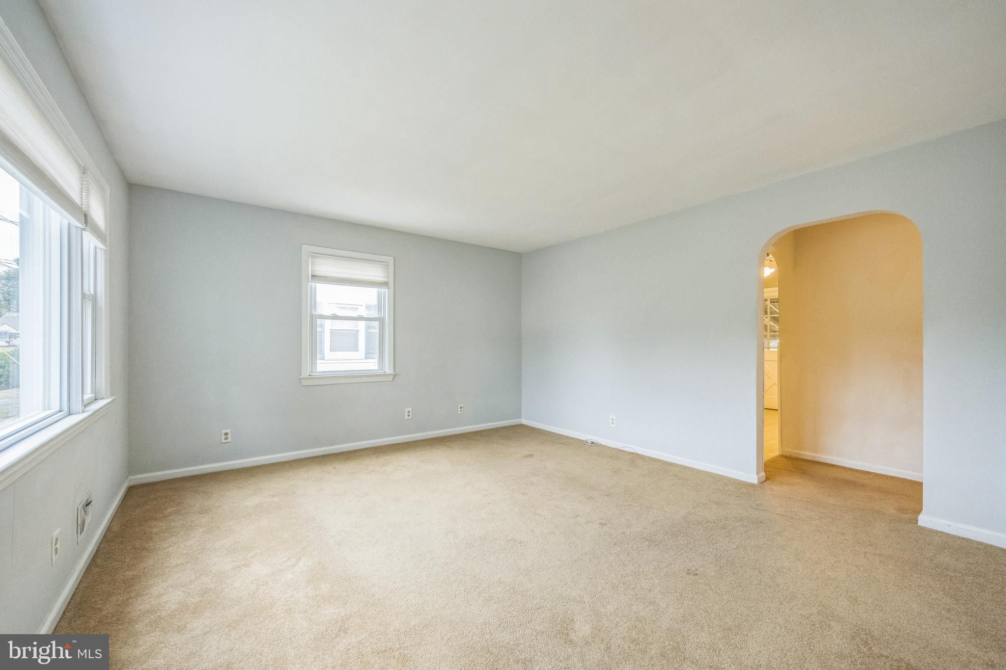 81 Unwin Drive Hamilton, NJ 08610 - Photo 6 of 29