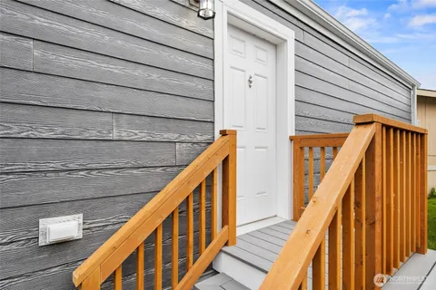 $134,500 | 43010 Southeast North Bend Way, Unit 65, North Bend, WA 98045
