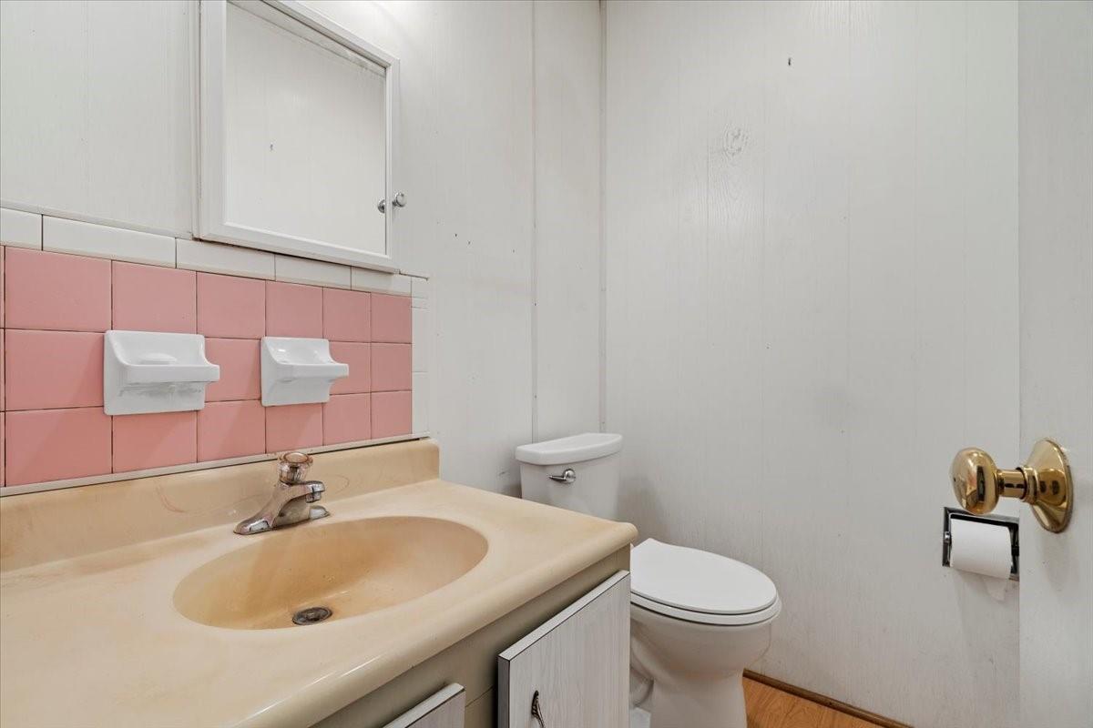 4020 Fieldcrest Road Charlotte, NC 28217 - Photo 11 of 46 Gallery Image 11