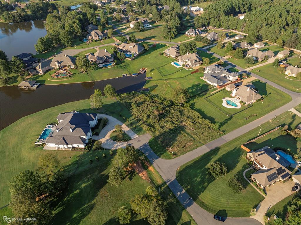 1104 Long Key Circle Benton, LA 71006 - Photo 8 of 11 an aerial view of a residential houses with outdoor space