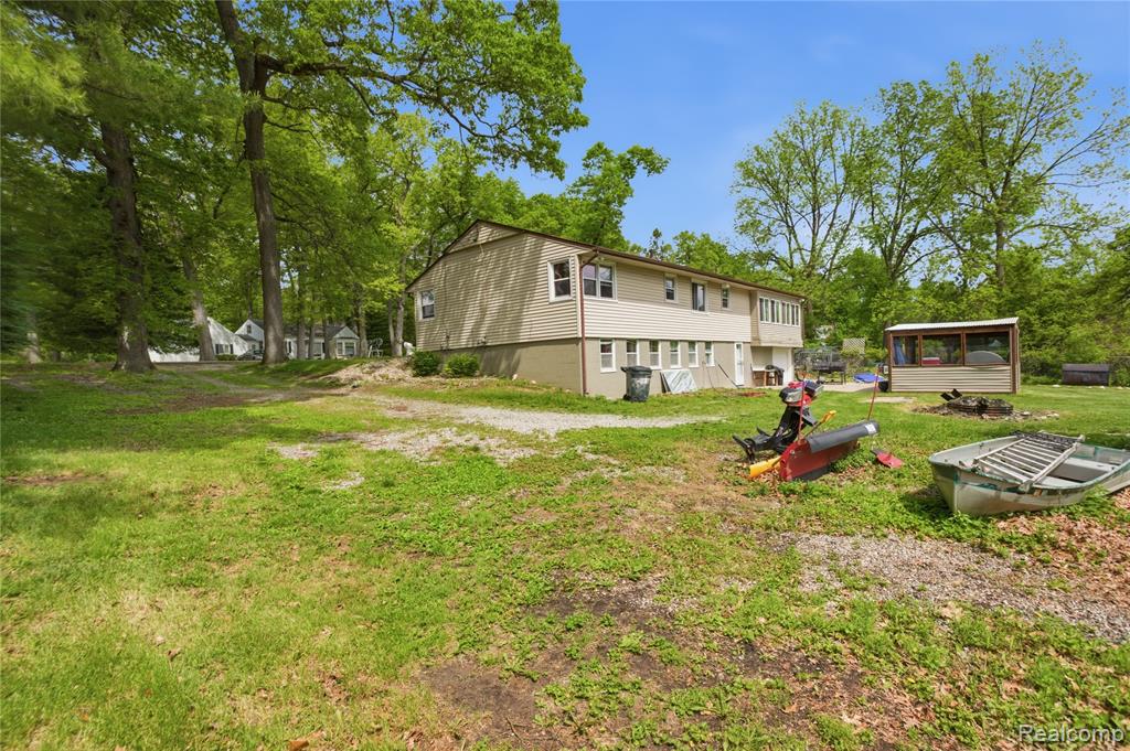 2705 Glendale Road Jackson, MI 49203 - Photo 48 of 57