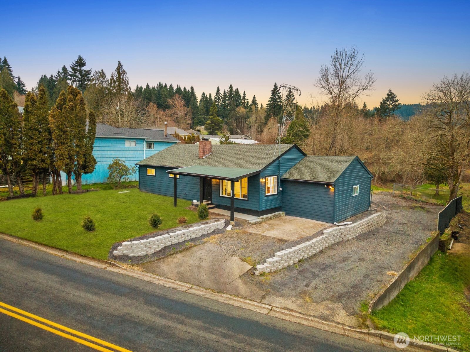 2513 Sunrise Street Kelso, WA 98626 - Photo 3 of 40