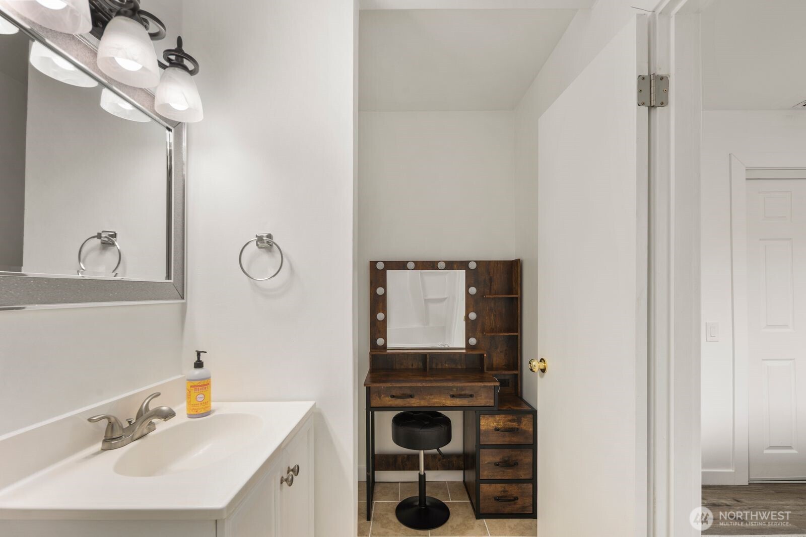 2513 Sunrise Street Kelso, WA 98626 - Photo 32 of 40