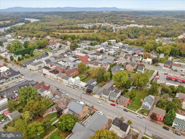 $315,000 | 27 East Salisbury Street, Williamsport, MD 21795