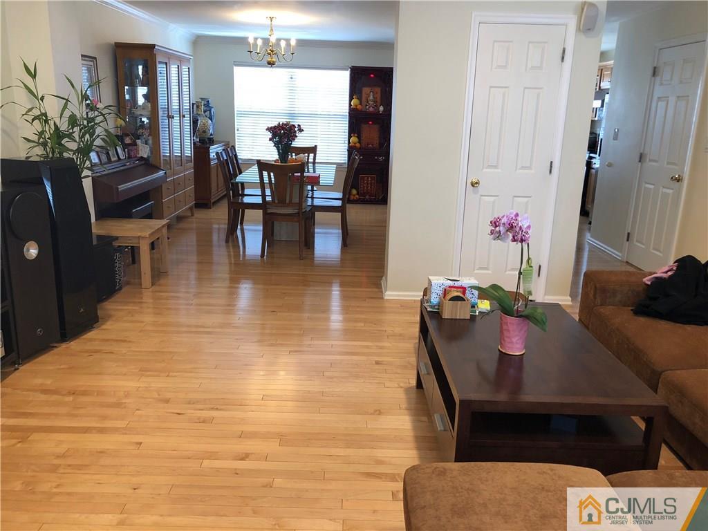 39 Rojewski Way, Unit 1472 Sayreville, NJ 08859 - Photo 3 of 12 Gallery Image 3