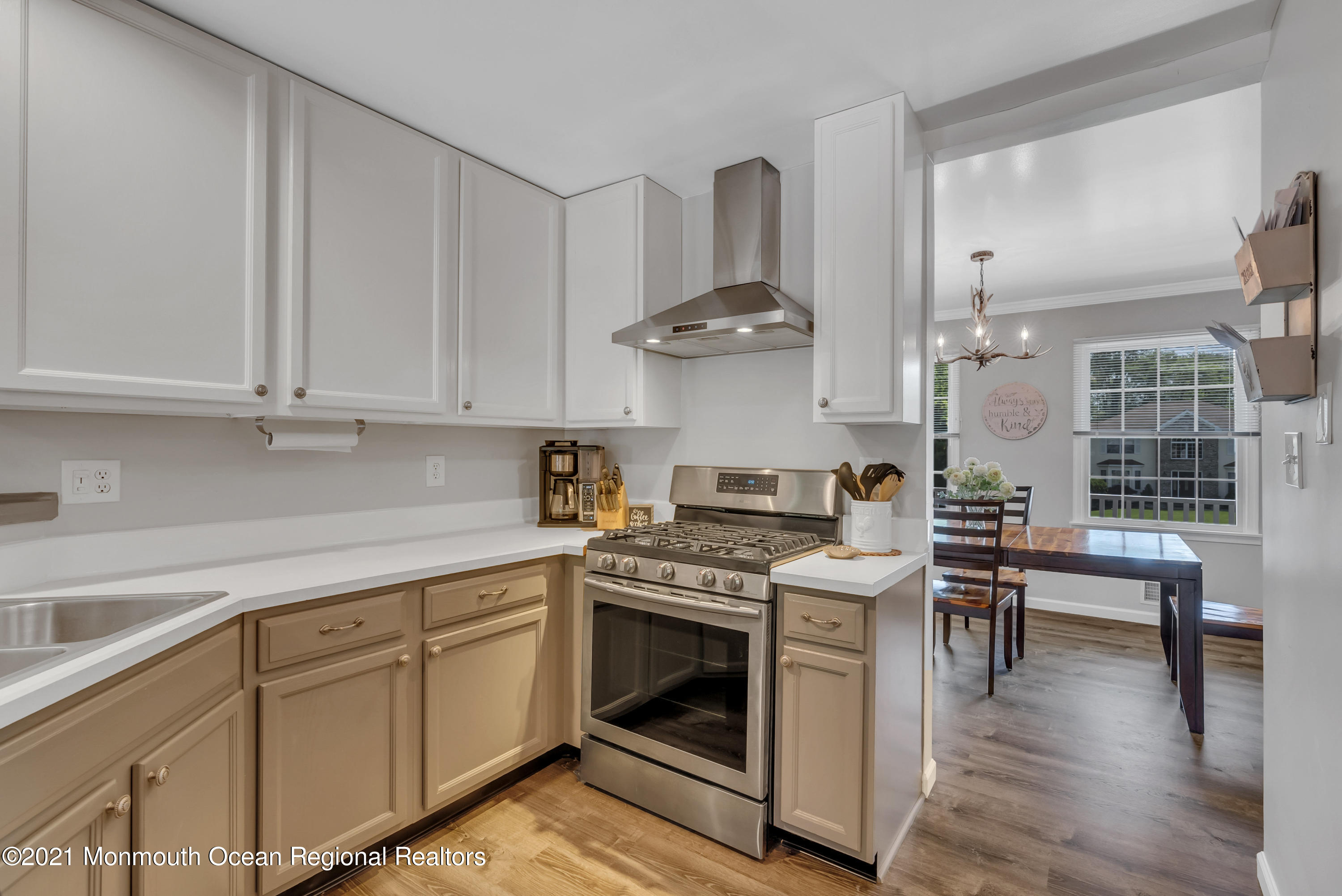 16 River Edge Drive Jackson, NJ 08527 - Photo 22 of 48 021_mjb01811