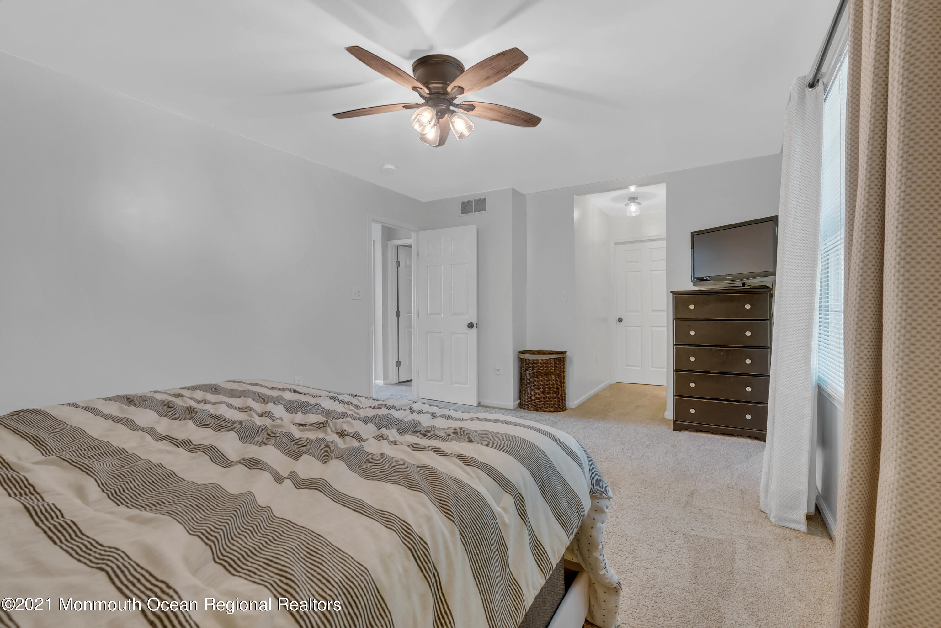 16 River Edge Drive Jackson, NJ 08527 - Photo 32 of 48 033_mjb01876