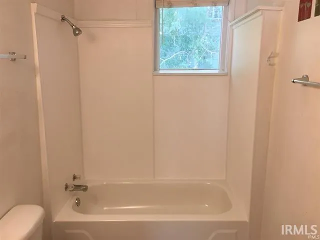 $2,100 | 500 East Cottage Grove Avenue, Bloomington, IN 47408