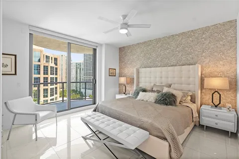 $1,595,000 | 100 East Las Olas Boulevard, Unit 1901, Fort Lauderdale, FL 33301