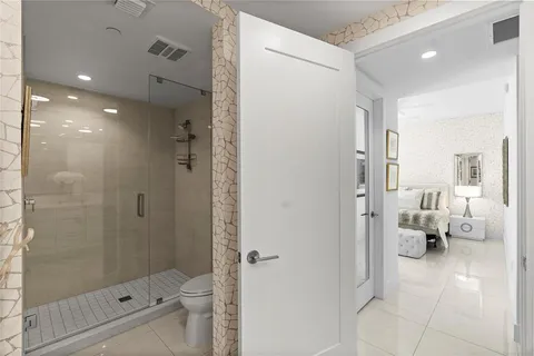 $1,595,000 | 100 East Las Olas Boulevard, Unit 1901, Fort Lauderdale, FL 33301