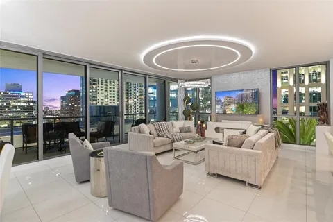 $1,595,000 | 100 East Las Olas Boulevard, Unit 1901, Fort Lauderdale, FL 33301