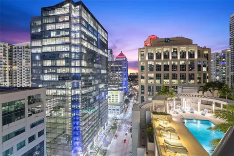 $1,595,000 | 100 East Las Olas Boulevard, Unit 1901, Fort Lauderdale, FL 33301