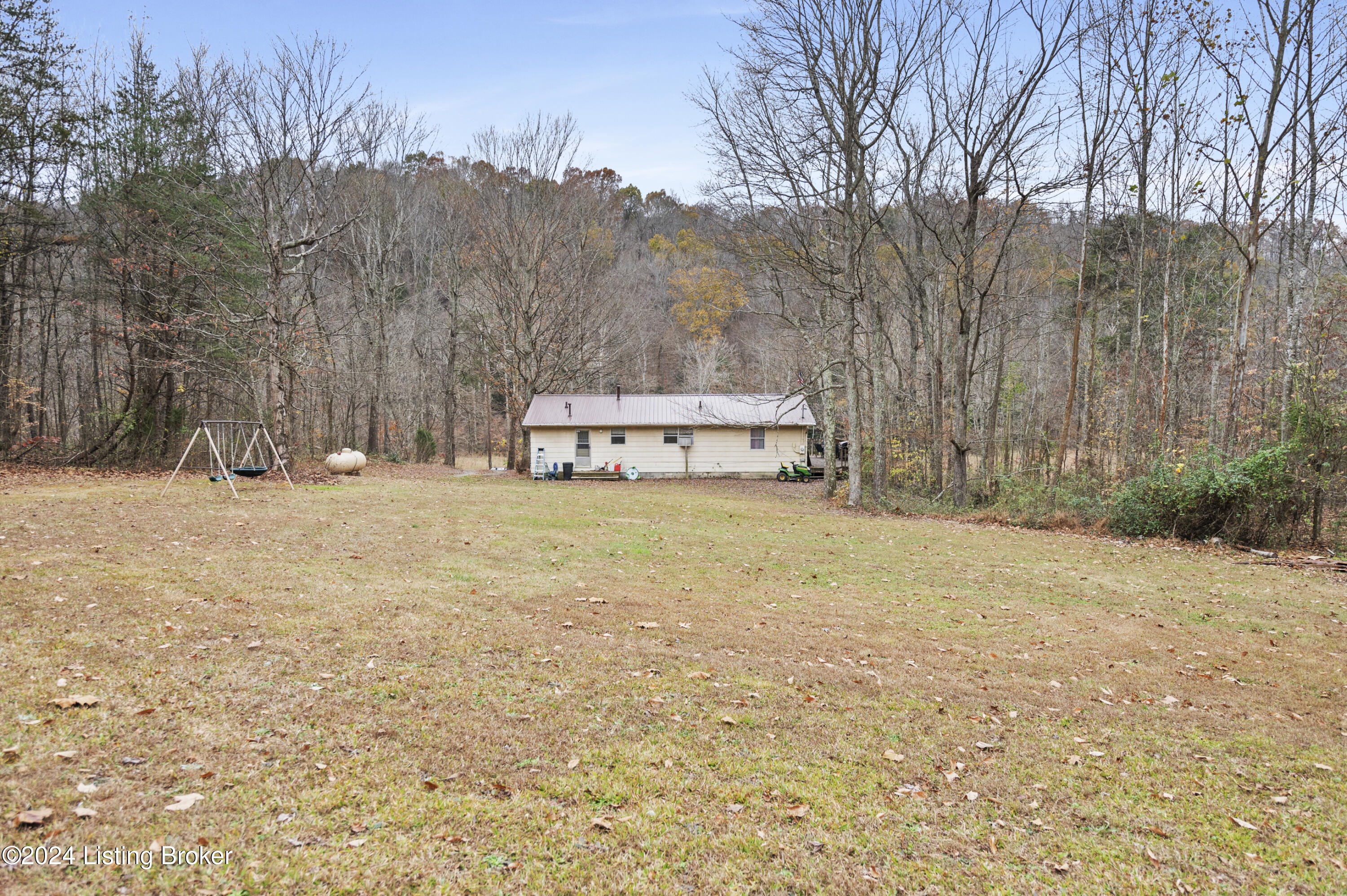 2090 Pine Knob Road Caneyville, KY 42721 - Photo 33 of 35 2090PineKnobRd-33