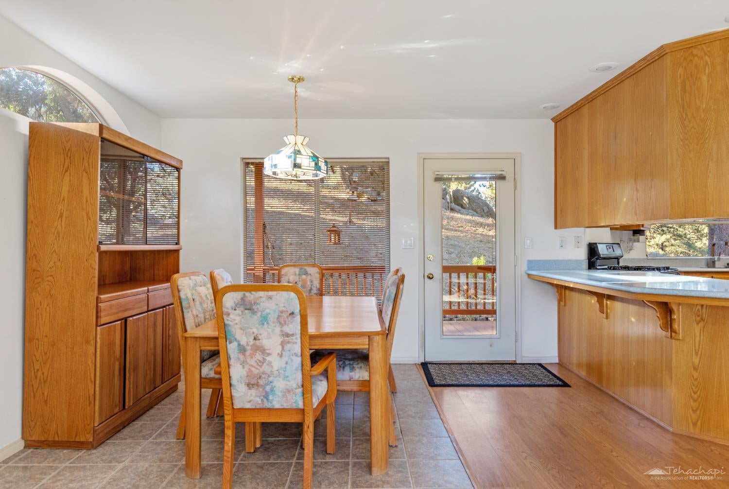 26681 Stirrup Way Tehachapi, CA 93561 - Photo 7 of 55 Breakfast room open to kitchen and great room plus a door to the rear deck...