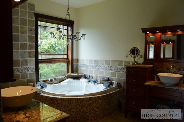 1443 Almost Heaven Road Boone, NC 28607 - Photo 8 of 34