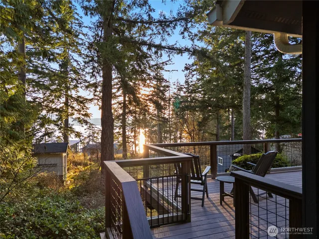 a view of house with outdoor seating