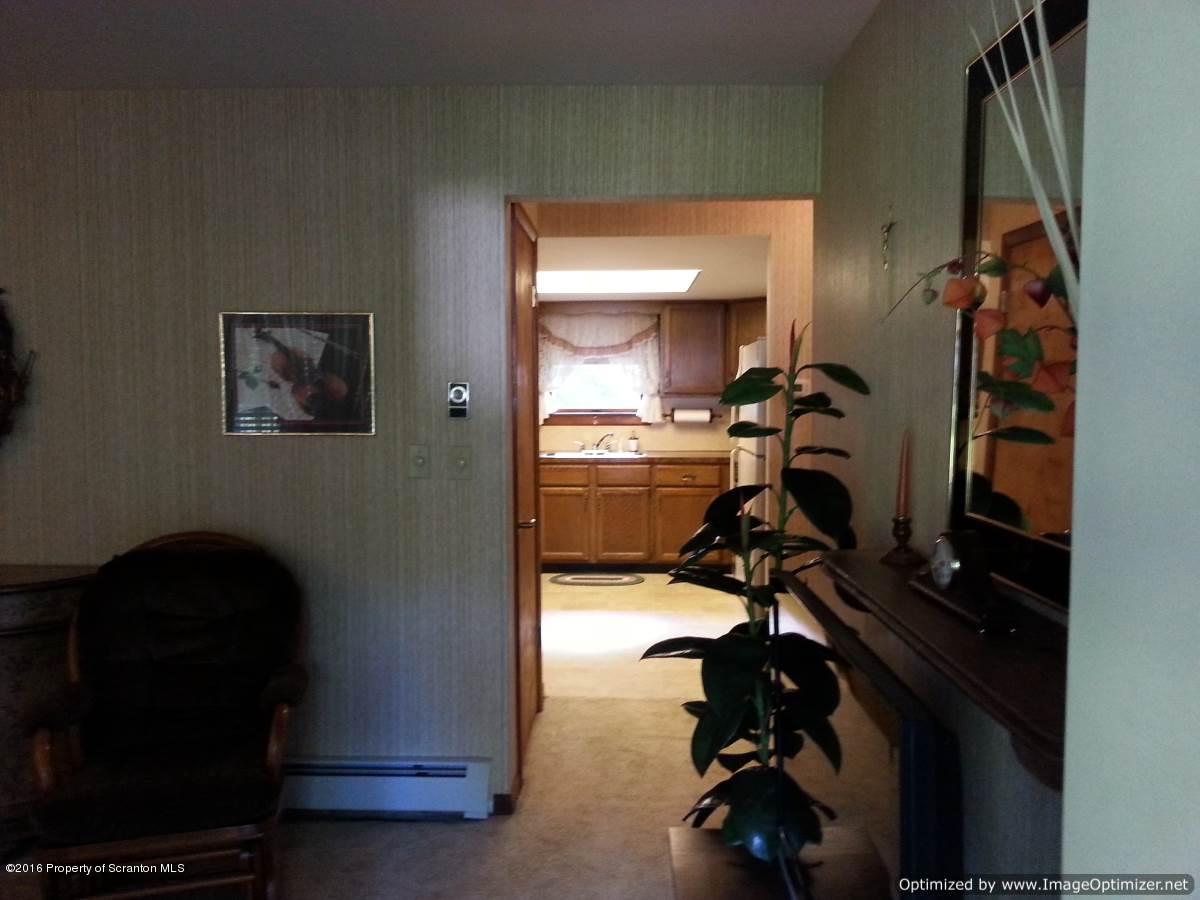 1019 Newton Road Clarks Summit, PA 18411 - Photo 13 of 42 Gallery Image 13