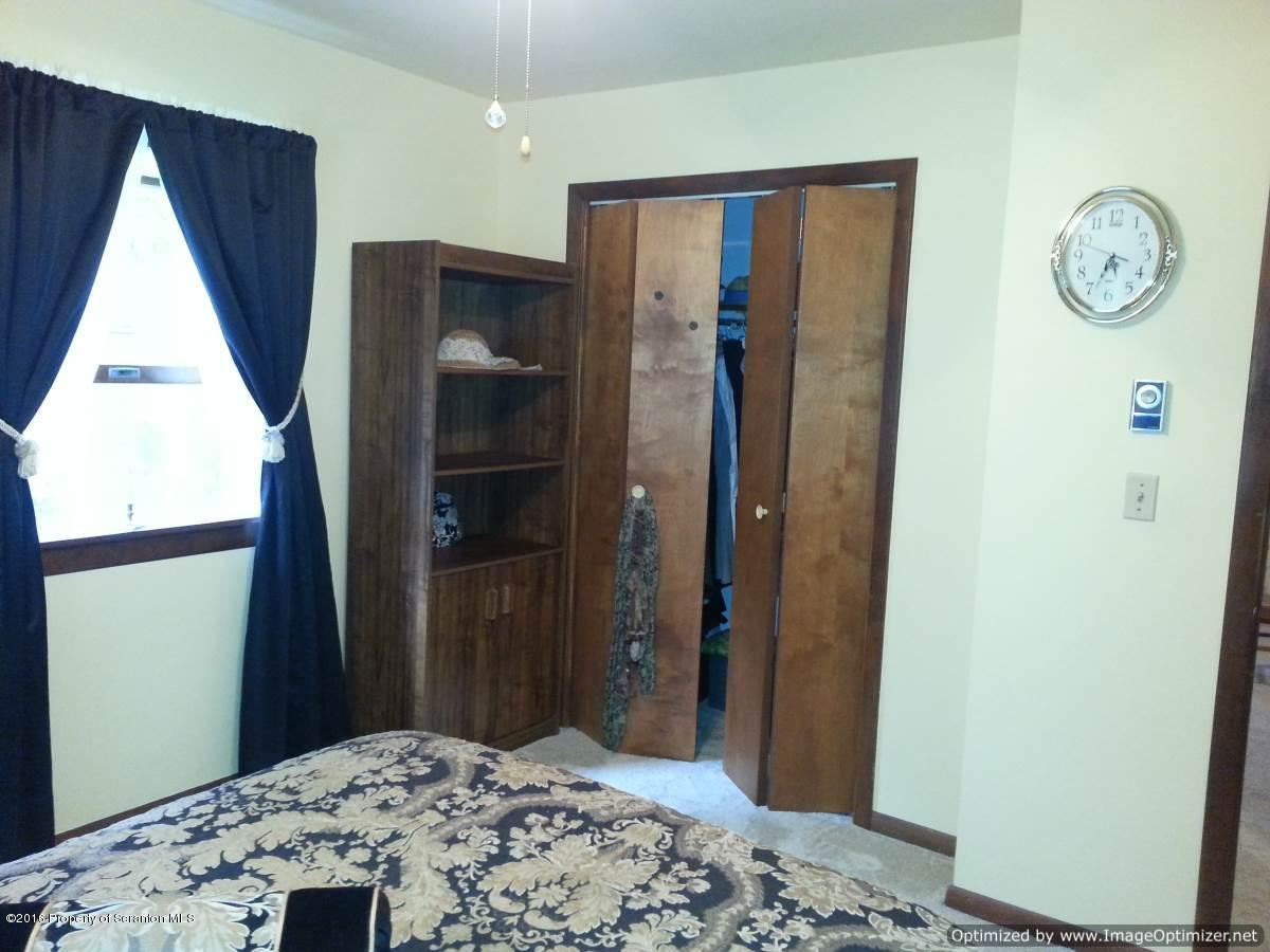 1019 Newton Road Clarks Summit, PA 18411 - Photo 17 of 42 Gallery Image 17