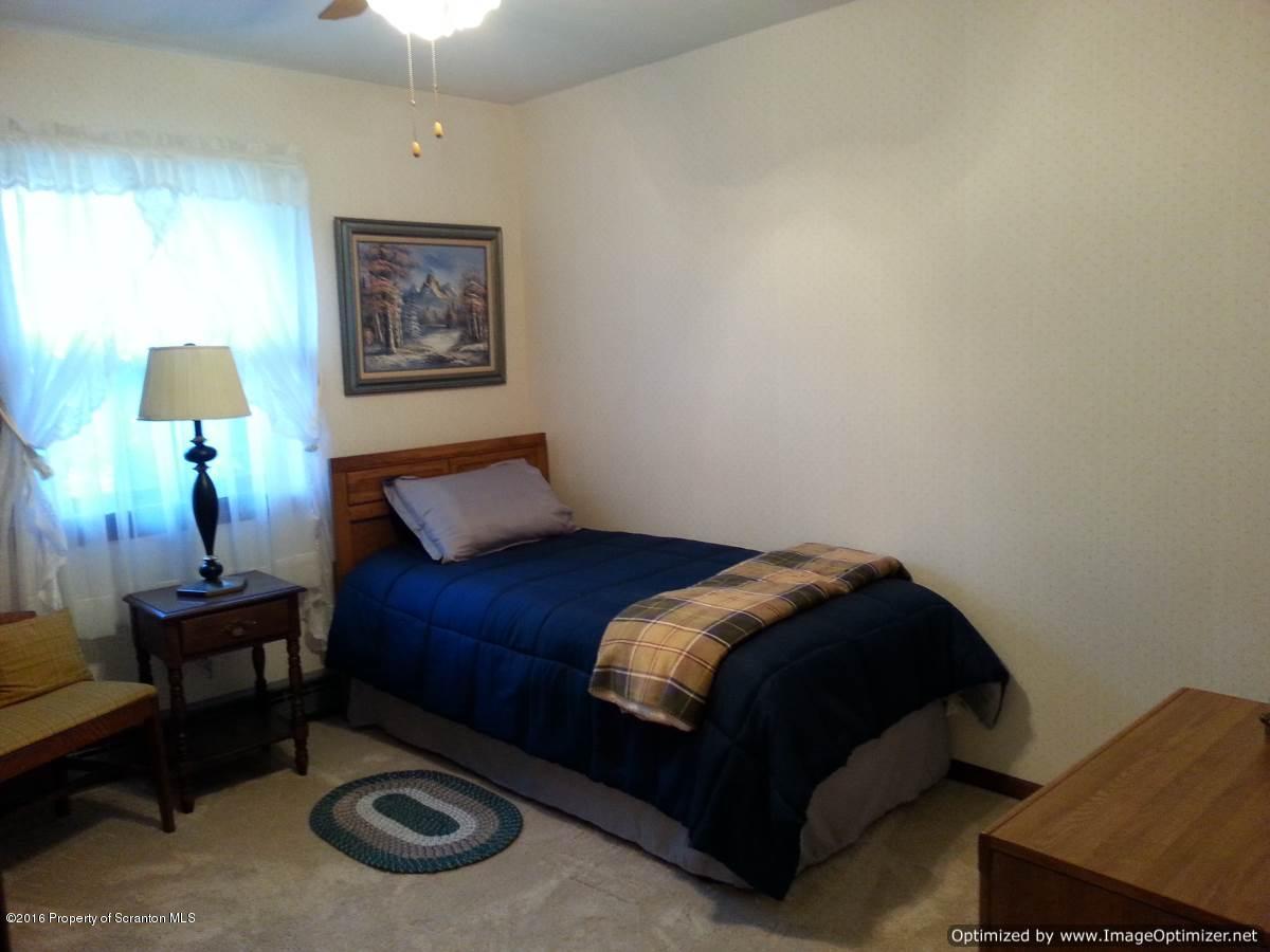 1019 Newton Road Clarks Summit, PA 18411 - Photo 18 of 42 Gallery Image 18