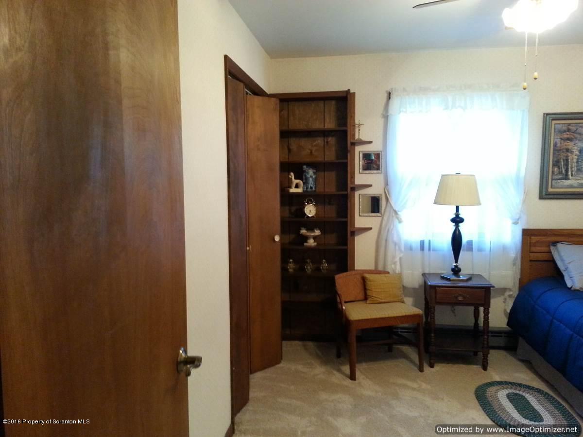 1019 Newton Road Clarks Summit, PA 18411 - Photo 19 of 42 Gallery Image 19