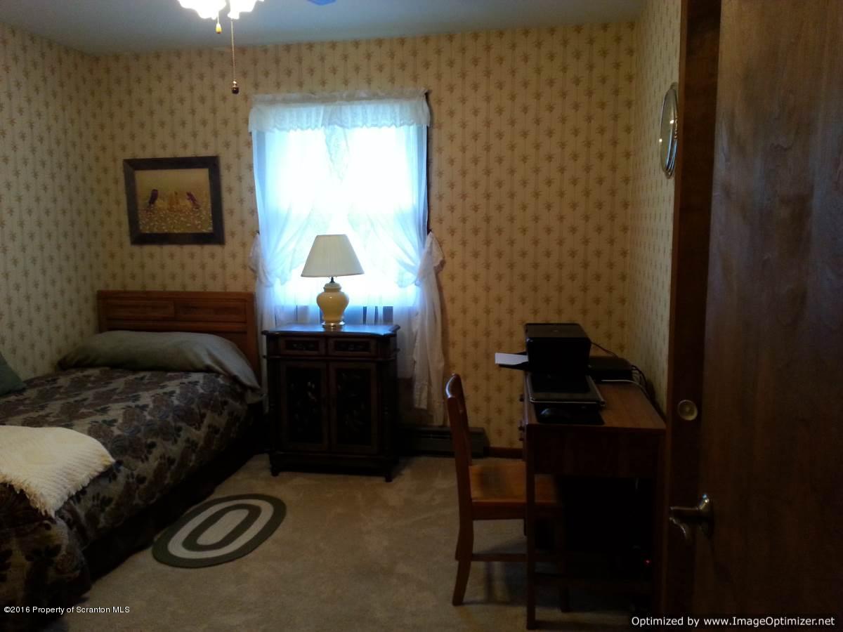 1019 Newton Road Clarks Summit, PA 18411 - Photo 20 of 42 Gallery Image 20